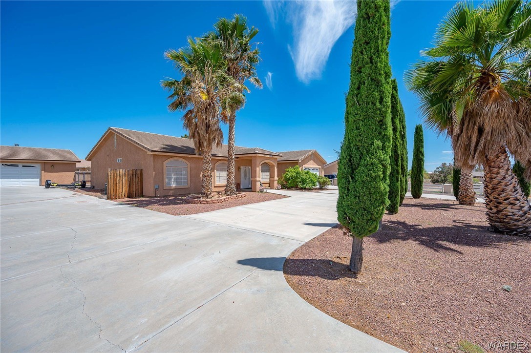 3686 N Saturn Drive