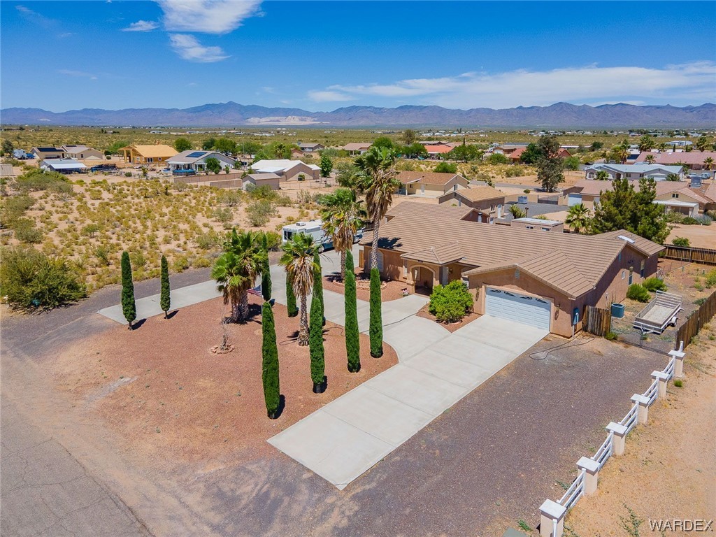 3686 N Saturn Drive