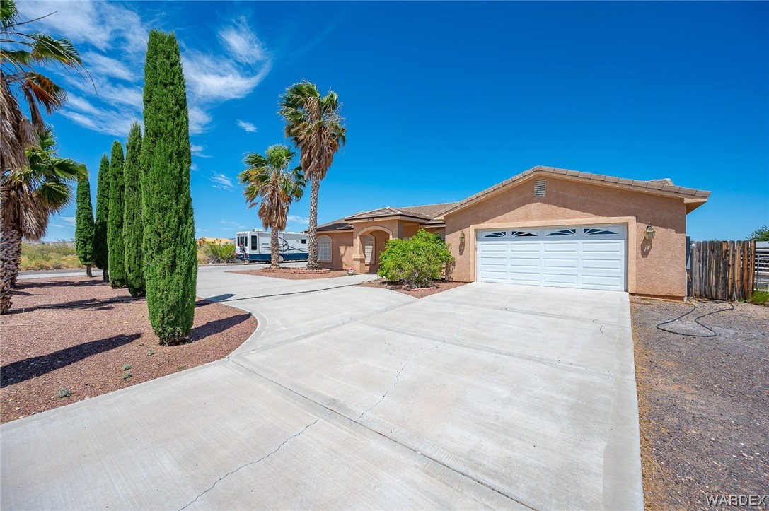 3686 N Saturn Drive