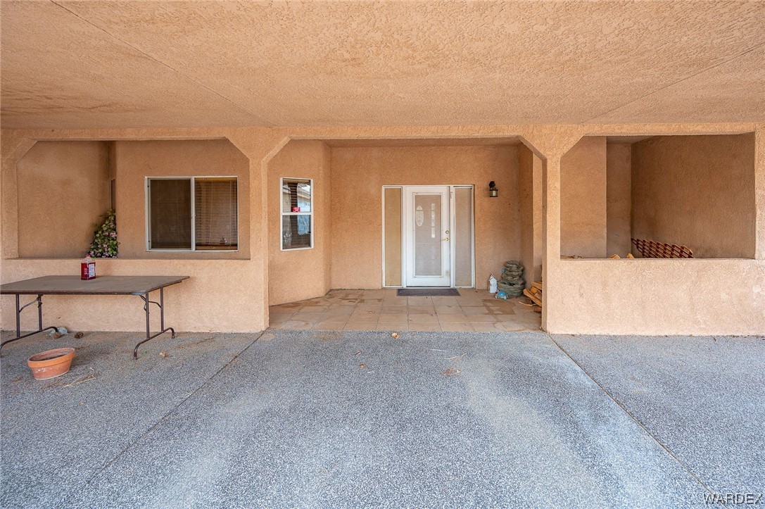 3686 N Saturn Drive