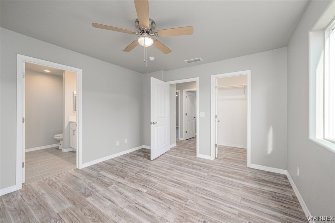 1944 W River Bend Circle