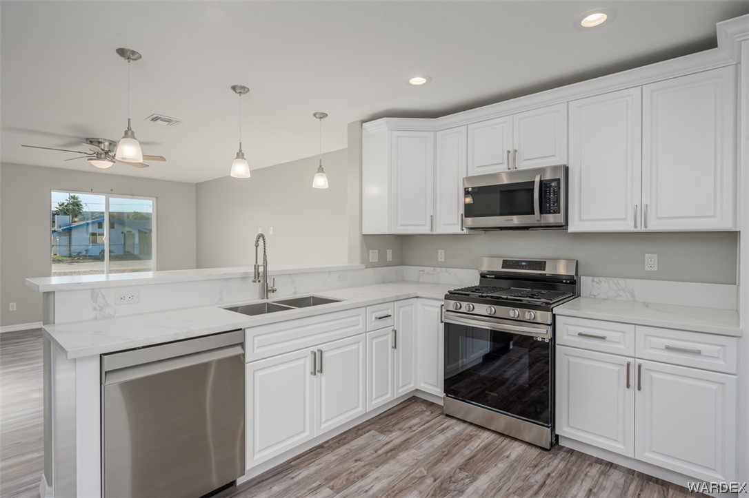 1944 W River Bend Circle