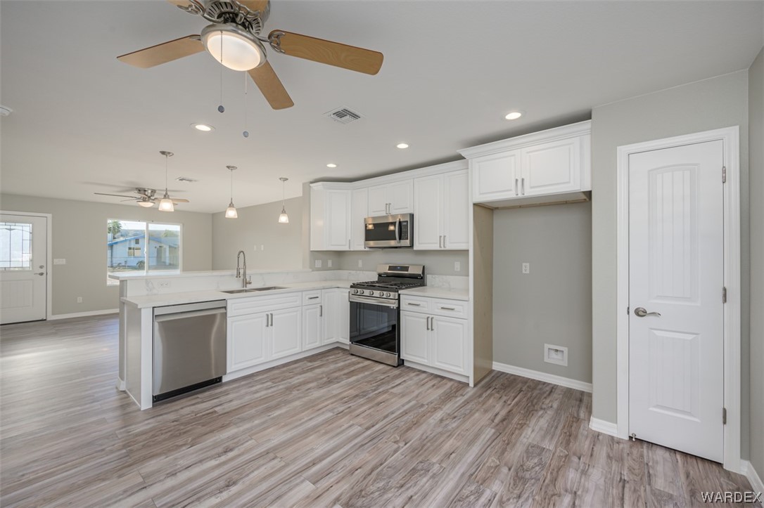 1944 W River Bend Circle