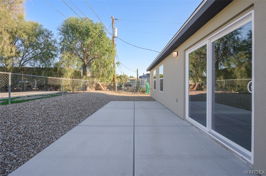 1944 W River Bend Circle