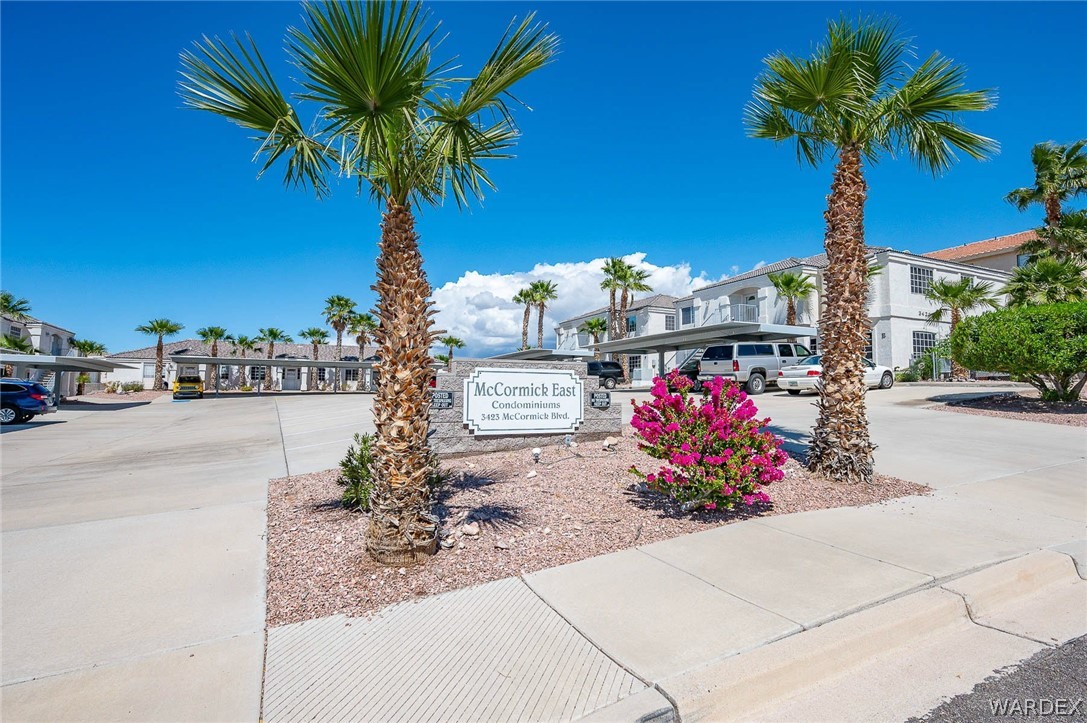 3423 Mccormick Boulevard 210