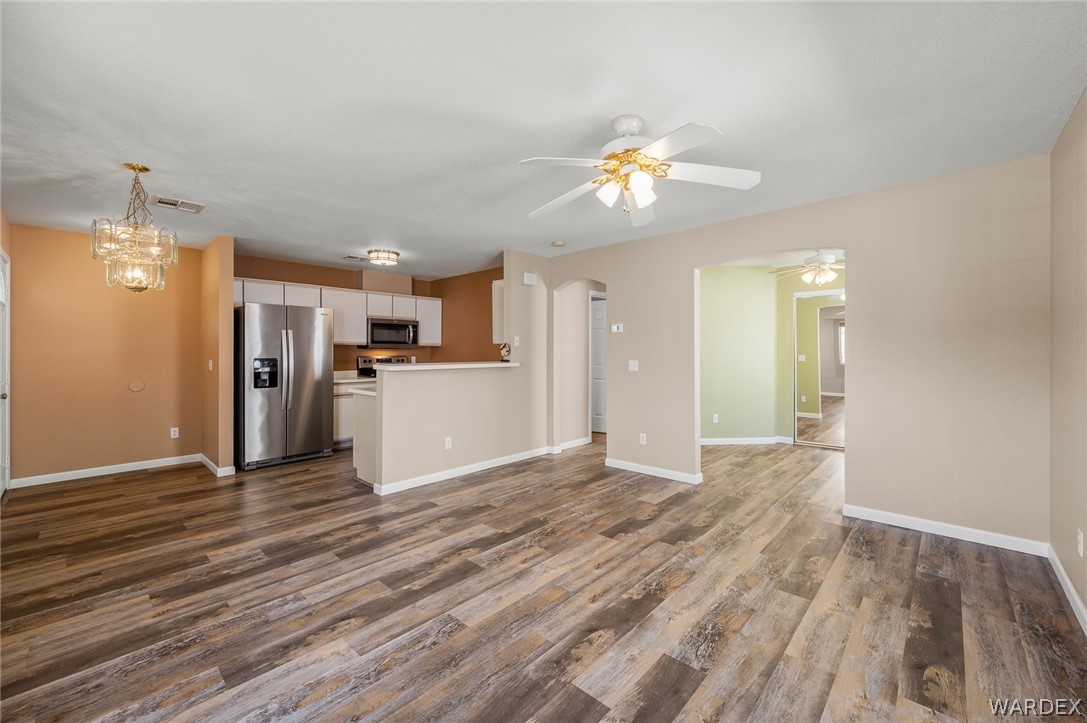 3423 Mccormick Boulevard 210
