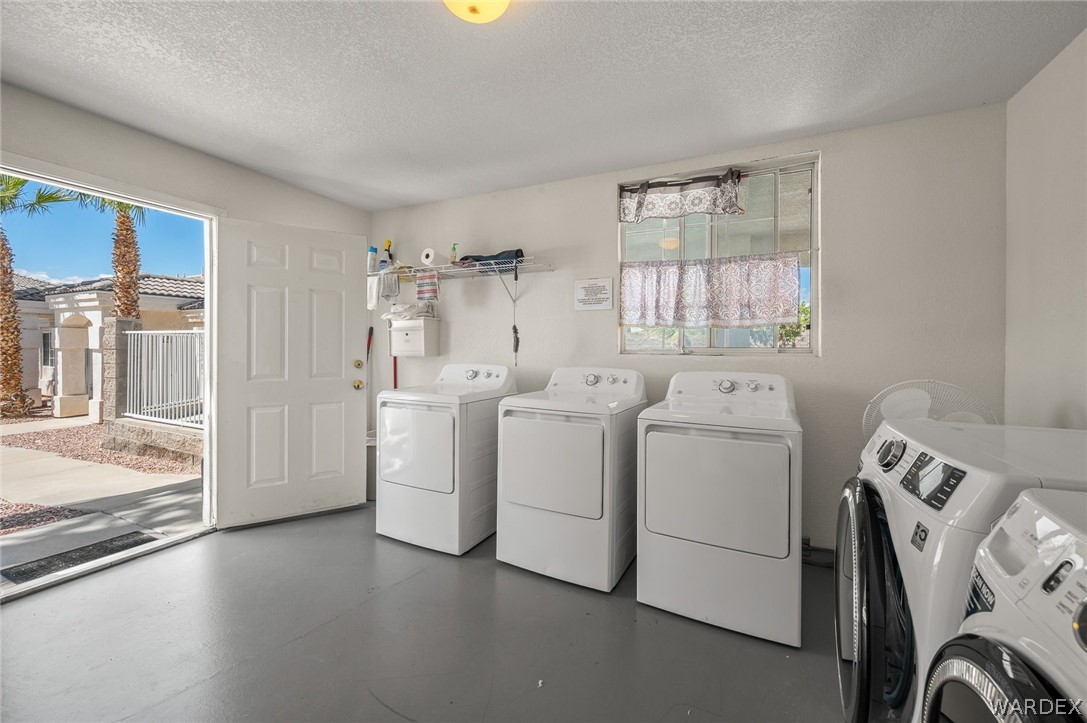 3423 Mccormick Boulevard 210