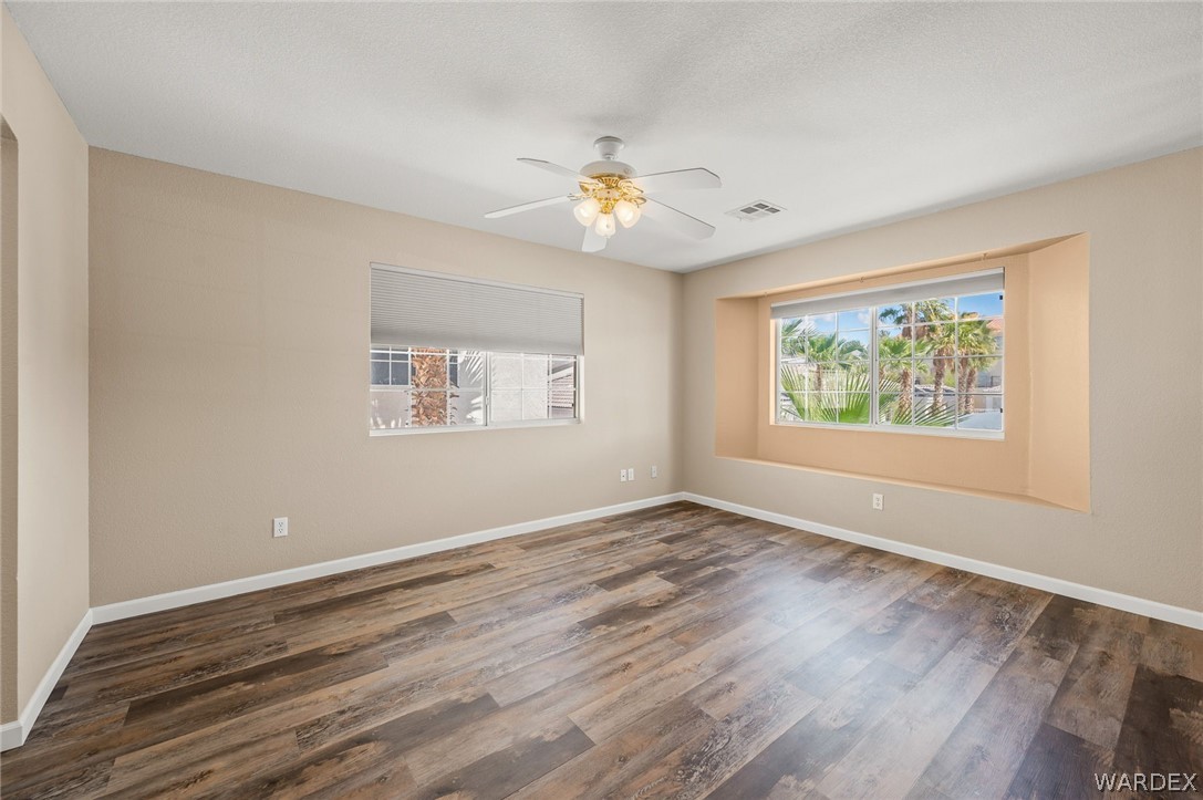 3423 Mccormick Boulevard 210