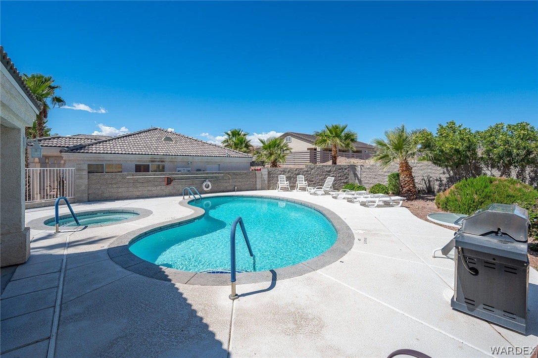 3423 Mccormick Boulevard 210