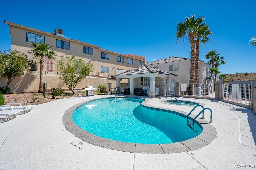 3423 Mccormick Boulevard 210