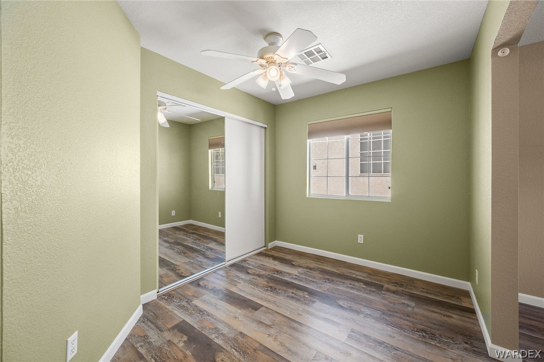 3423 Mccormick Boulevard 210