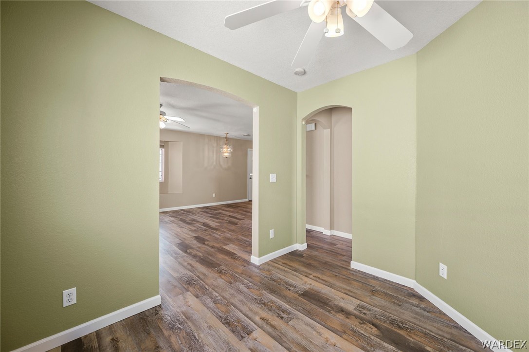 3423 Mccormick Boulevard 210