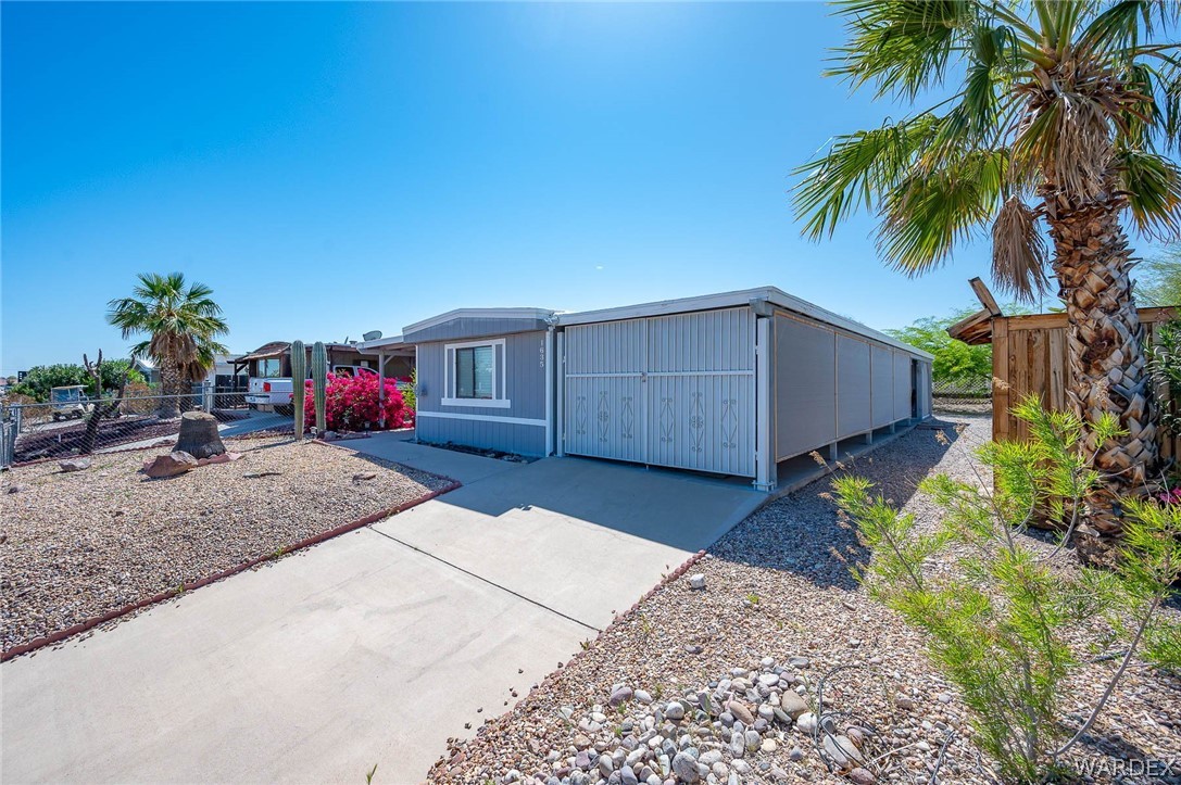 1635 Yale Drive