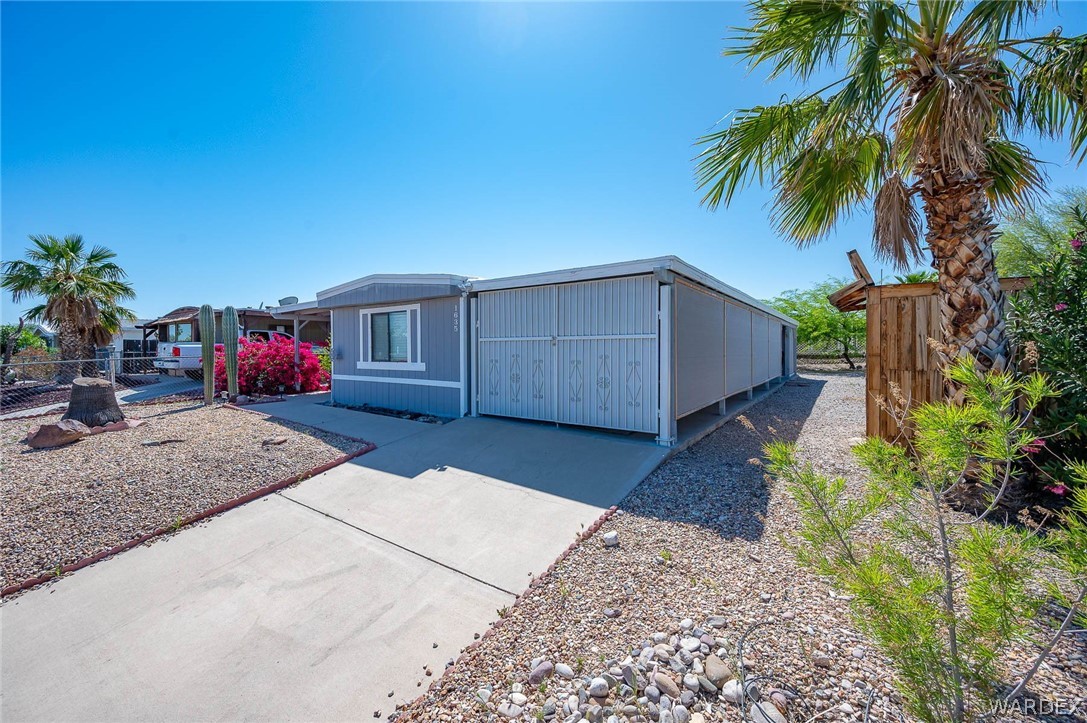 1635 Yale Drive