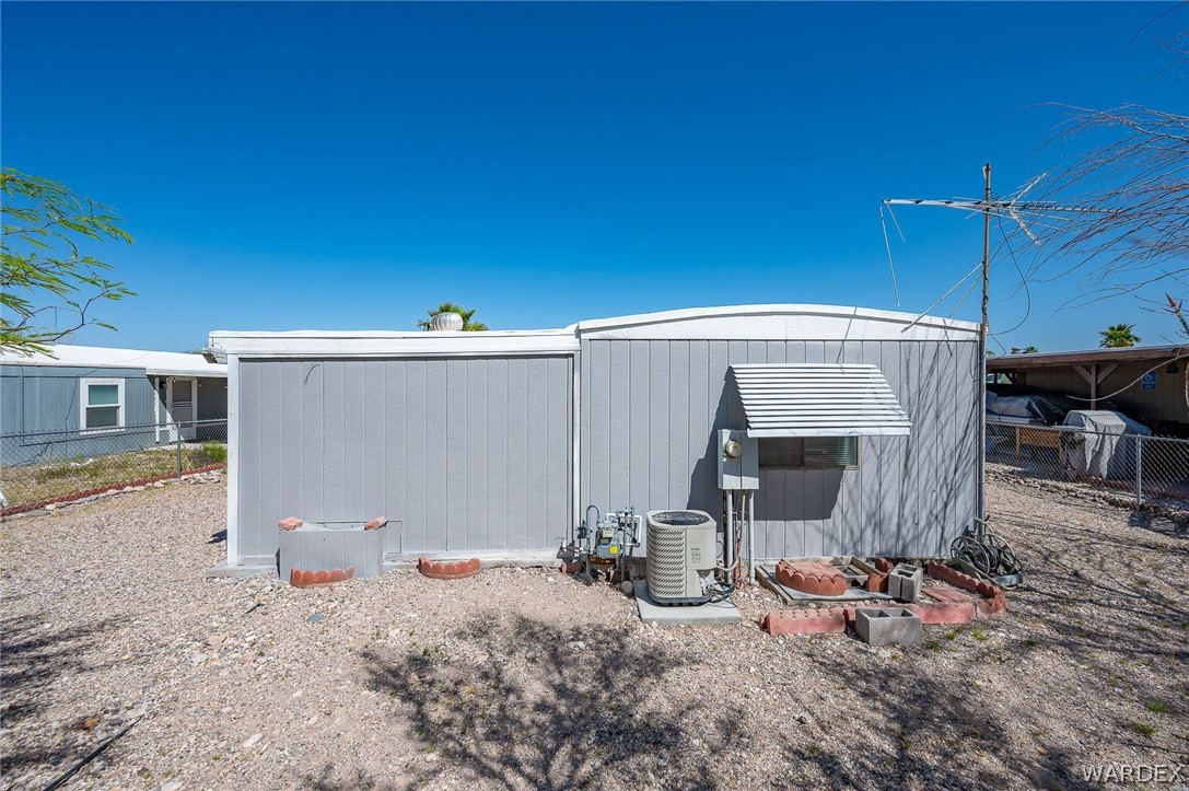 1635 Yale Drive