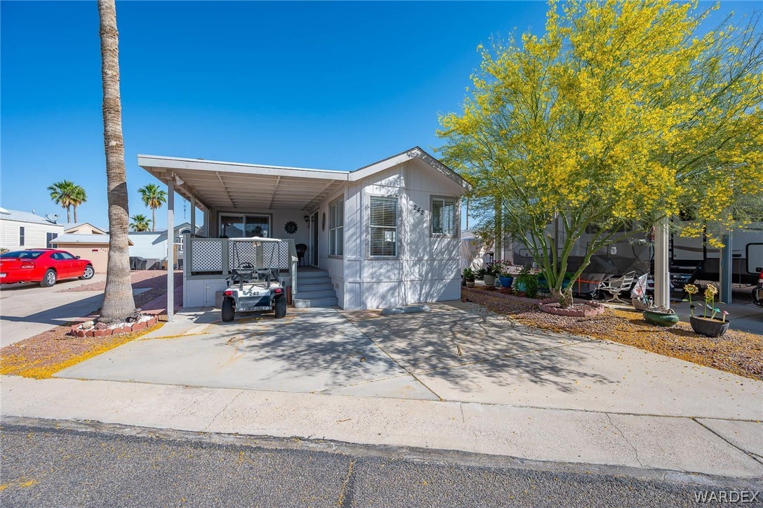 2000 Ramar Road 242