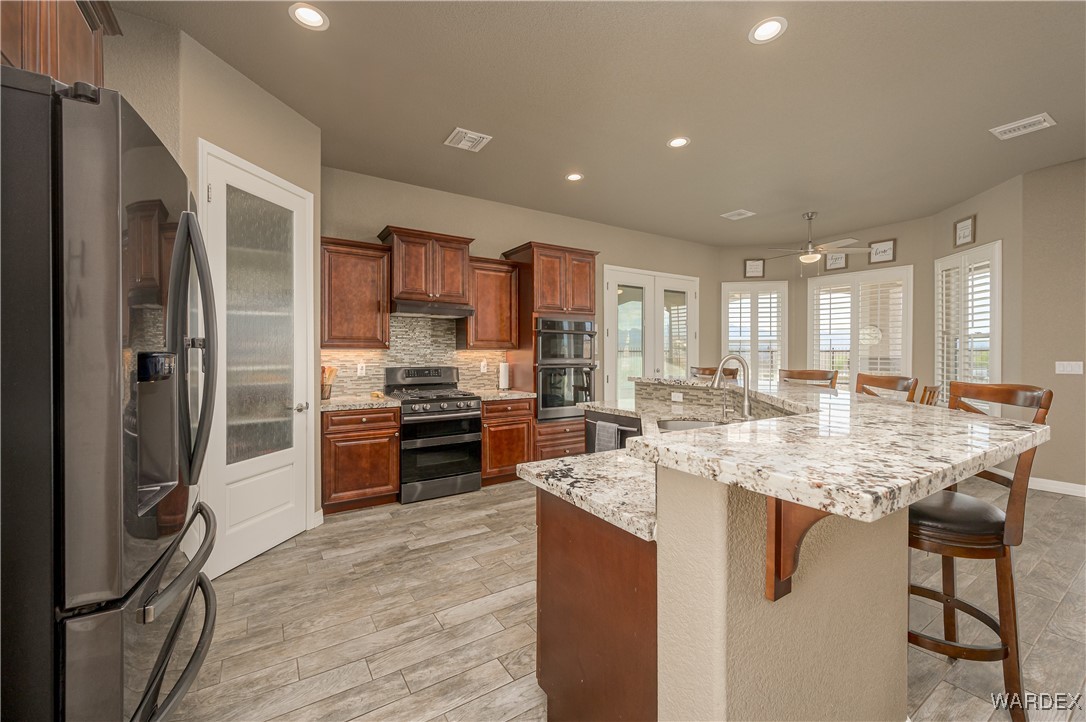 2601 Shoreline Cove