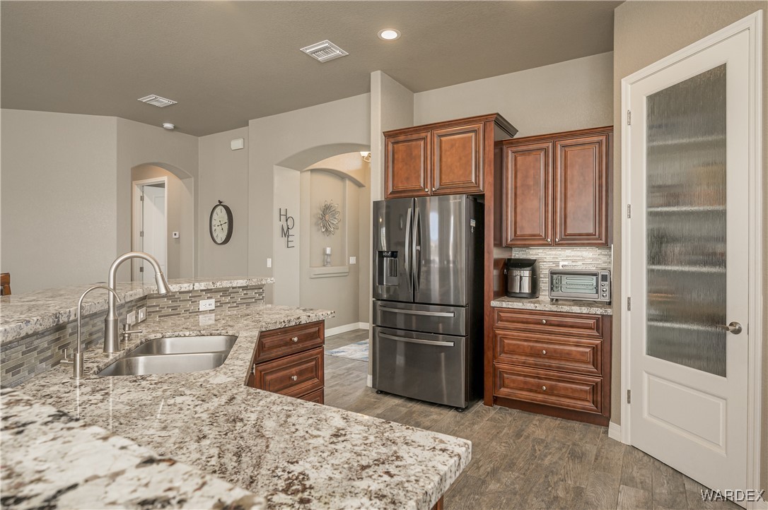 2601 Shoreline Cove
