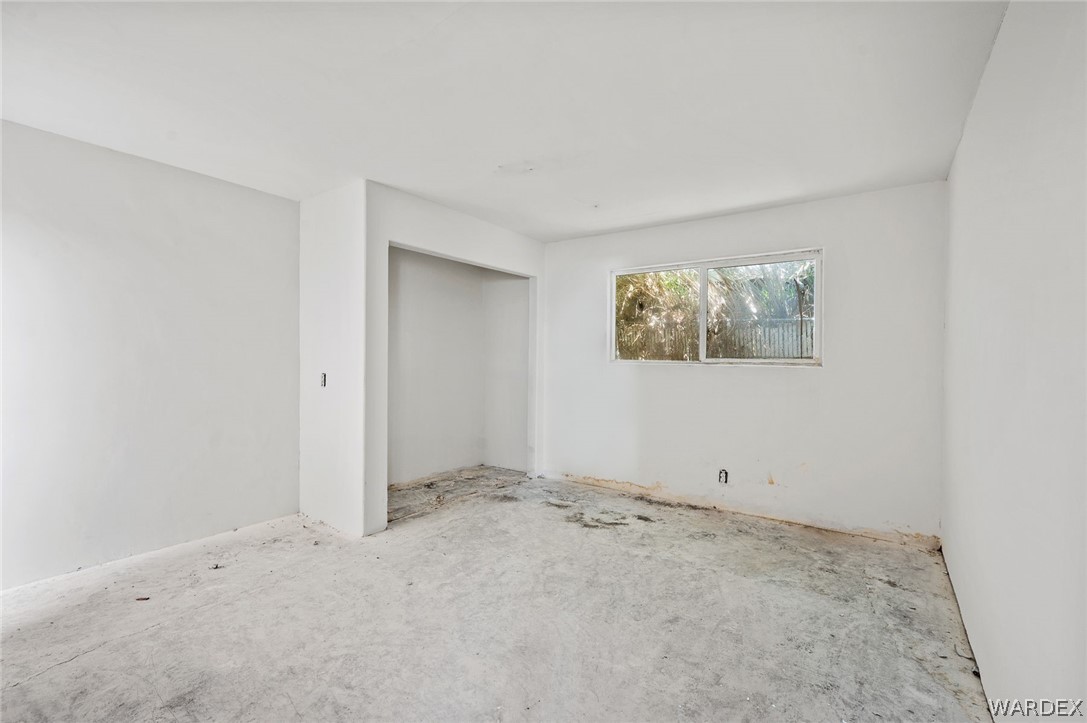 926 Riverfront Drive