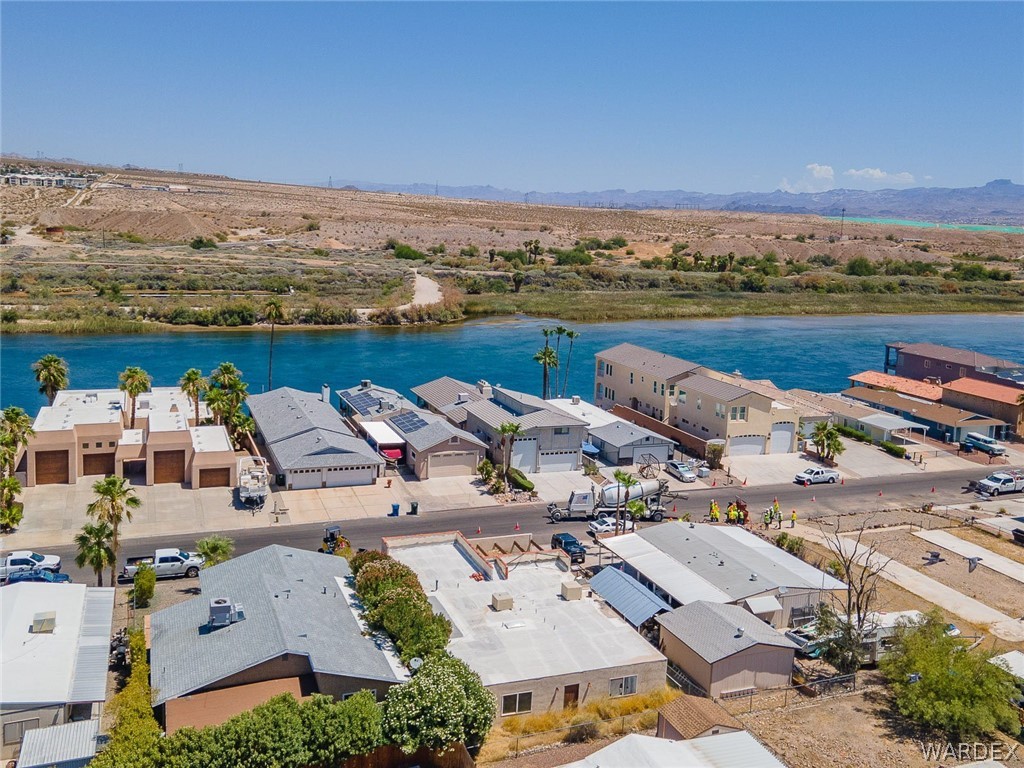 926 Riverfront Drive