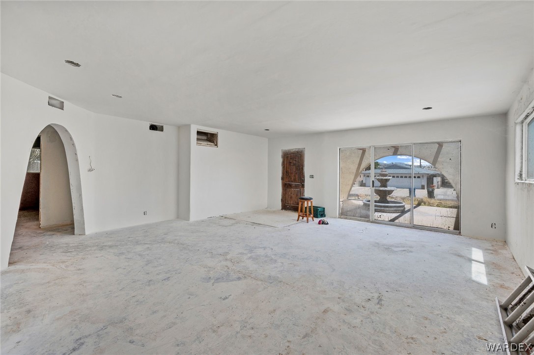 926 Riverfront Drive