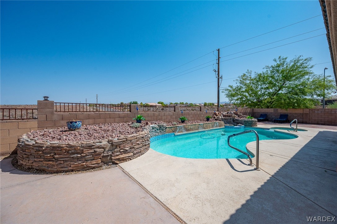 2595 Majestic Way