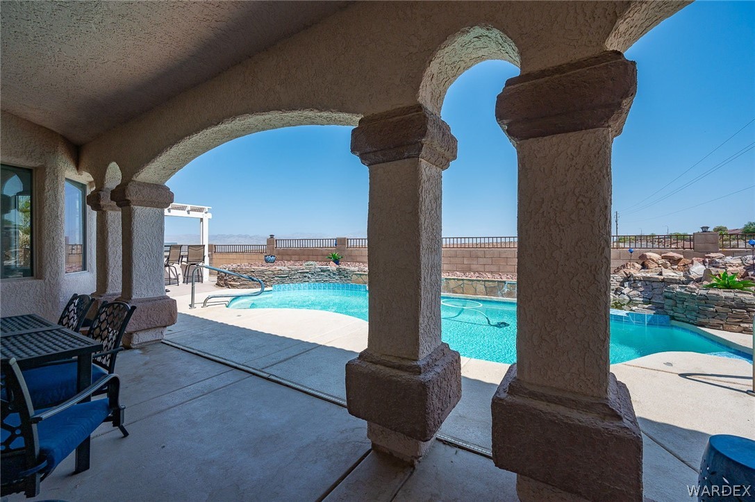 2595 Majestic Way