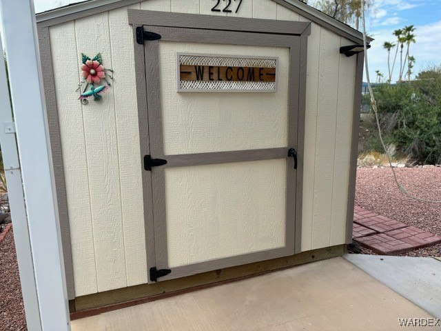 2000 Ramar Road 227