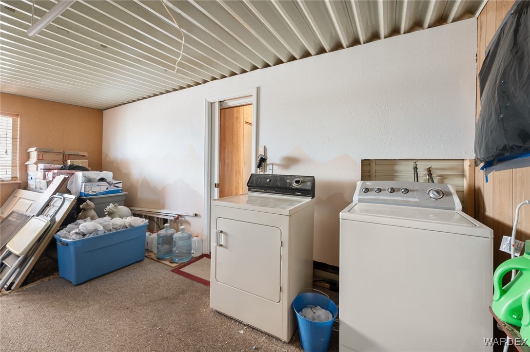 2000 Ramar Road 586