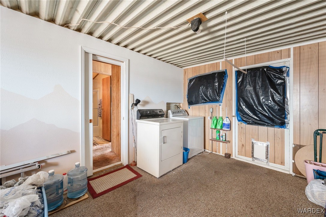 2000 Ramar Road 586