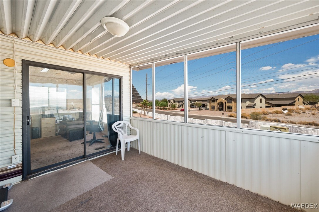 2000 Ramar Road 586