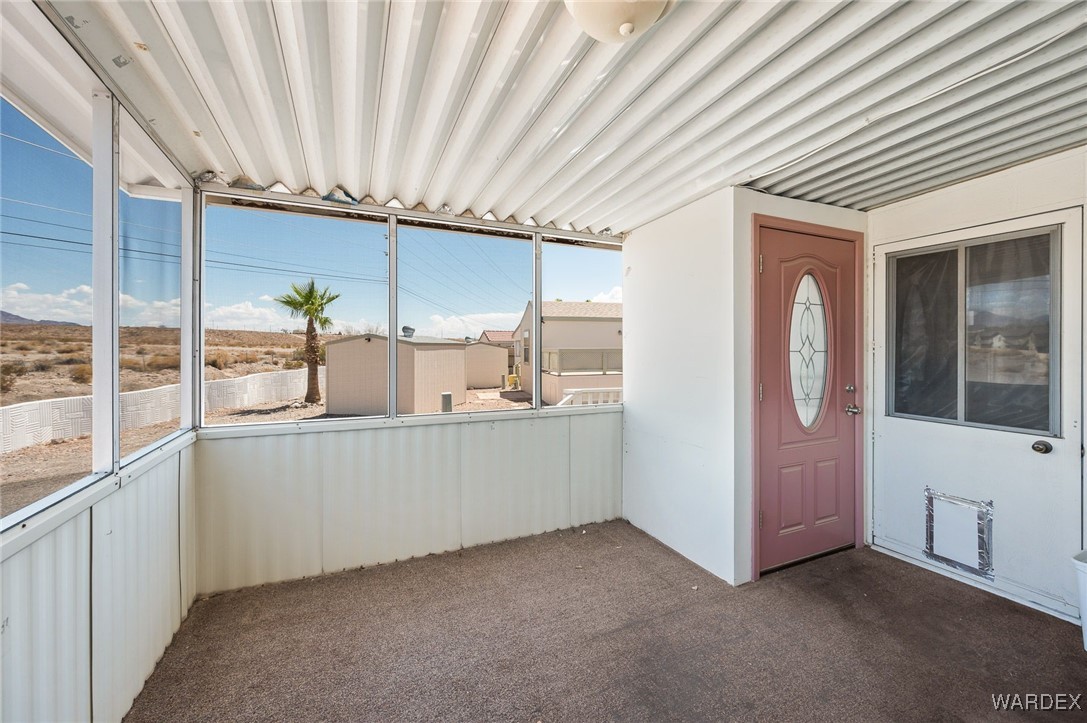 2000 Ramar Road 586