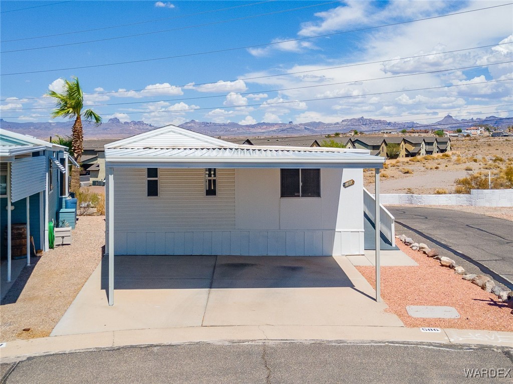 2000 Ramar Road 586