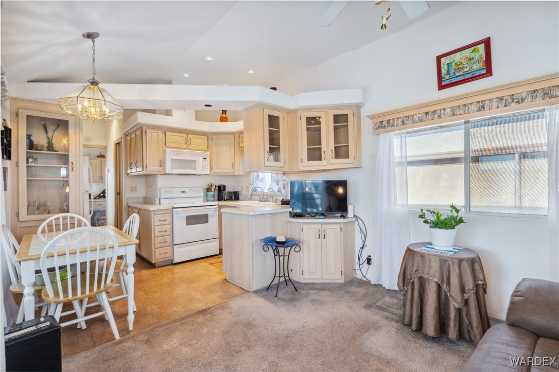 2000 Ramar Road 358