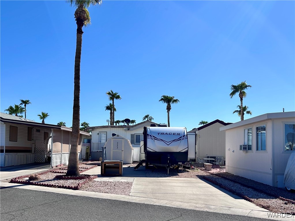 2000 Ramar Road 555