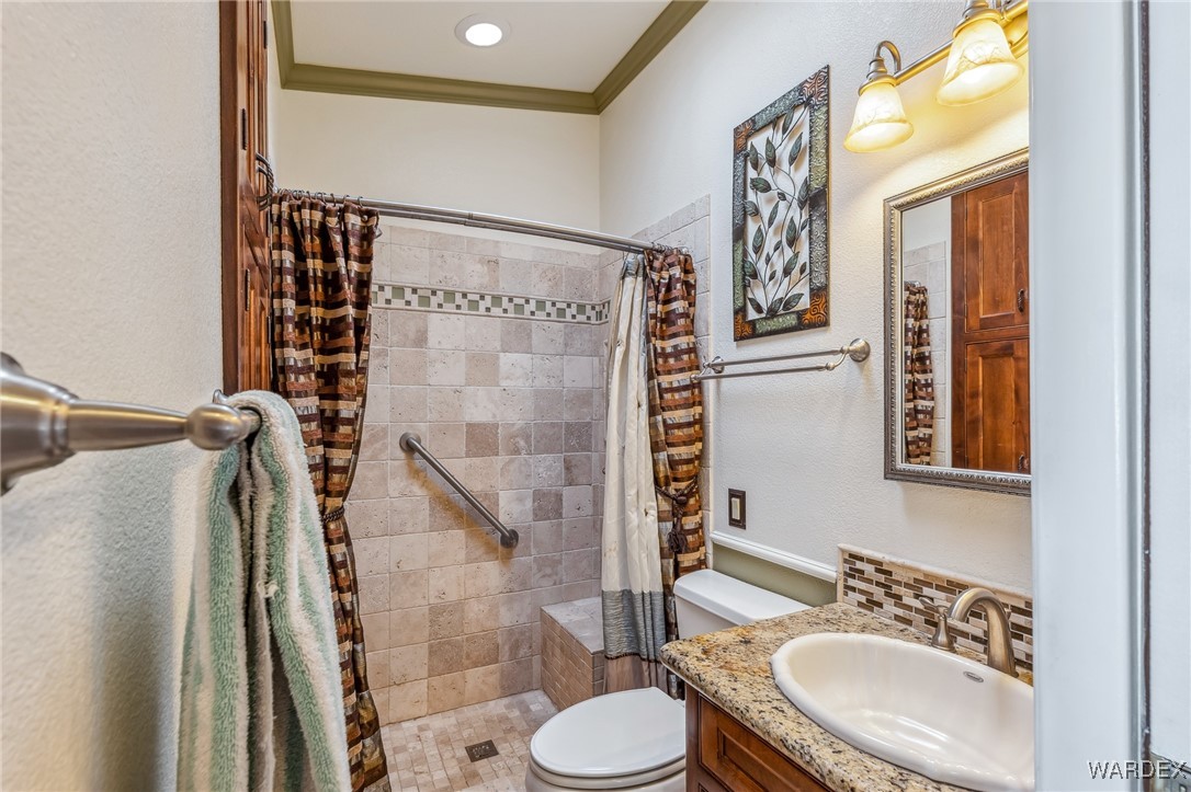 2000 Ramar Road 235