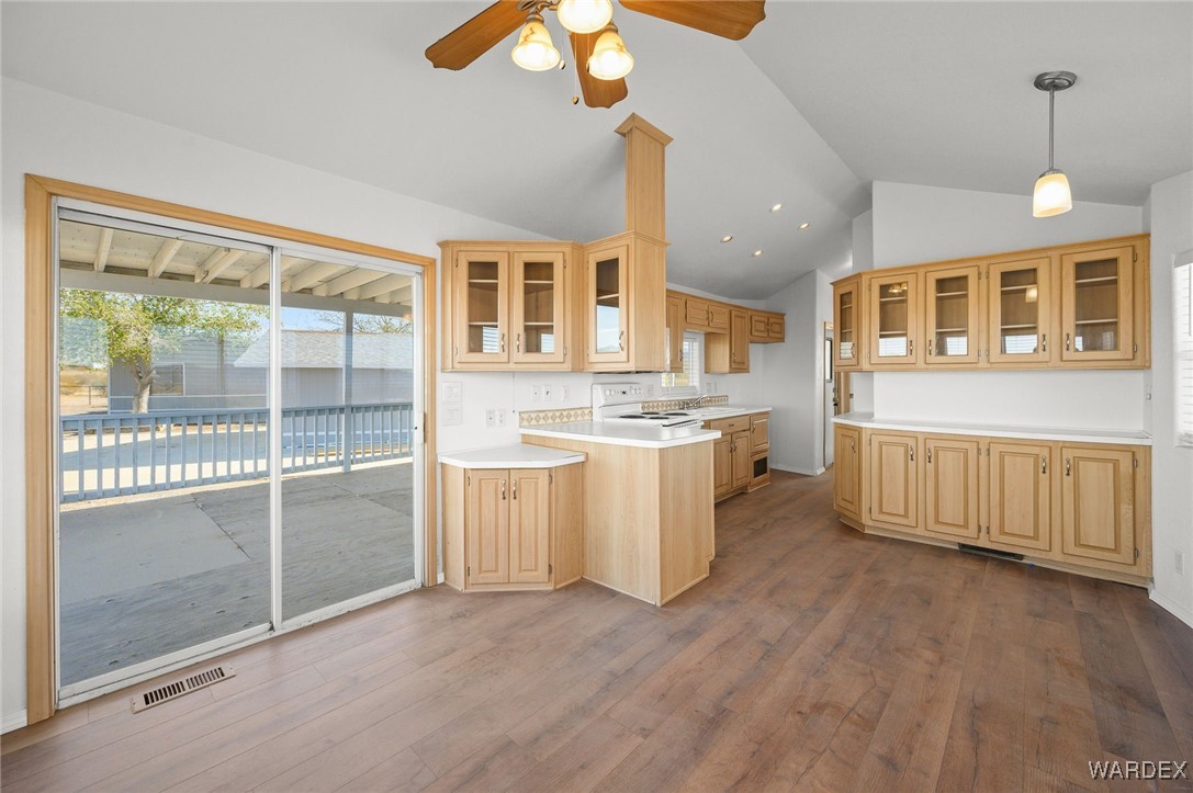 4580 W Crystal Drive
