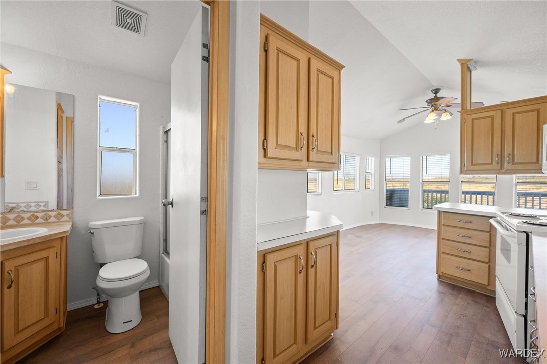 4580 W Crystal Drive
