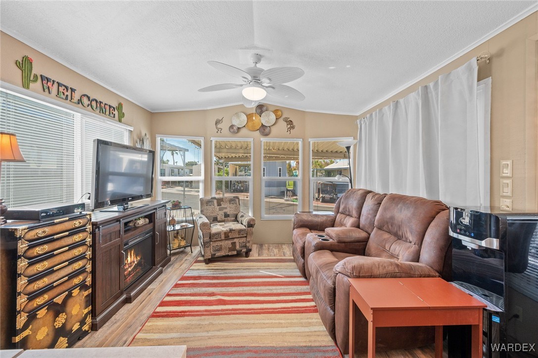 2000 Ramar Road 673