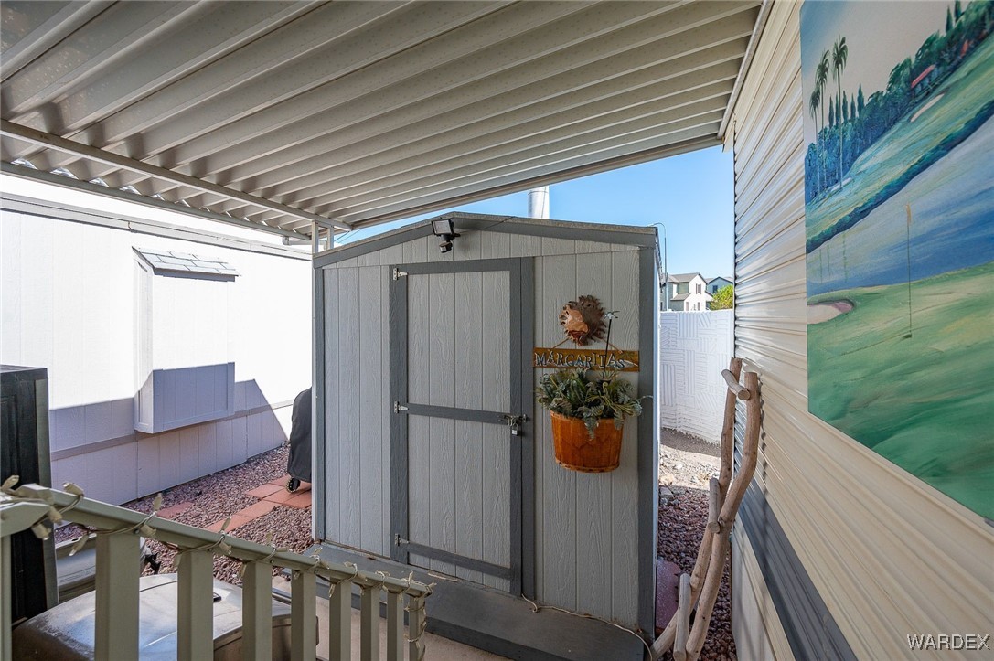 2000 Ramar Road 673