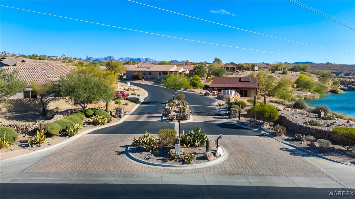 1496 Aztec Cove