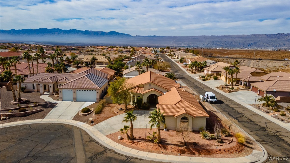 2576 Majestic Way