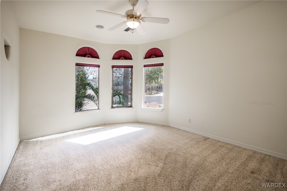 2576 Majestic Way