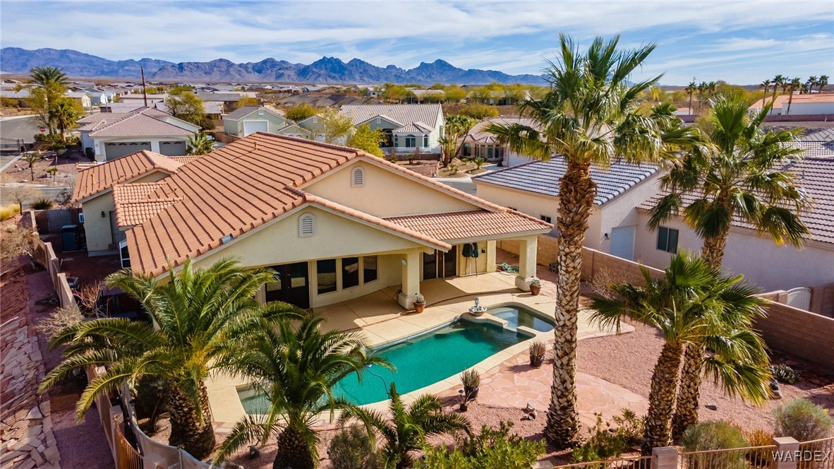 2576 Majestic Way