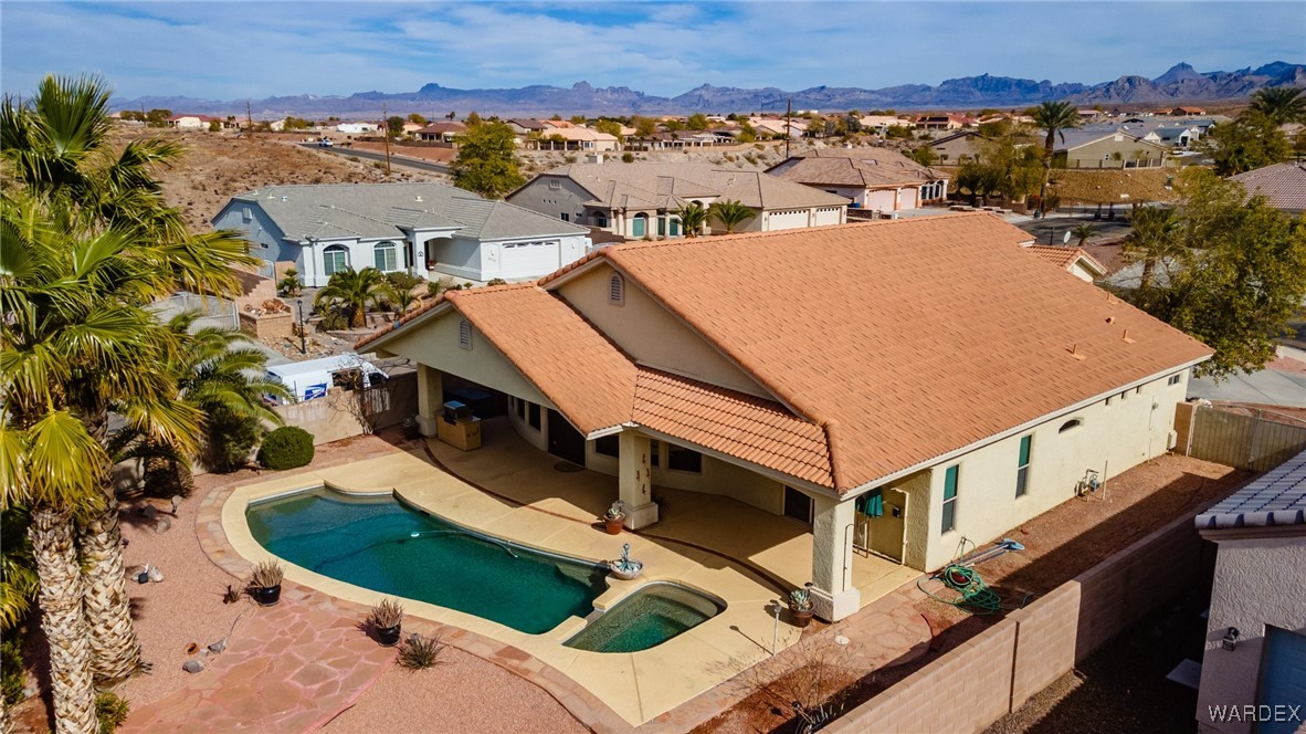 2576 Majestic Way