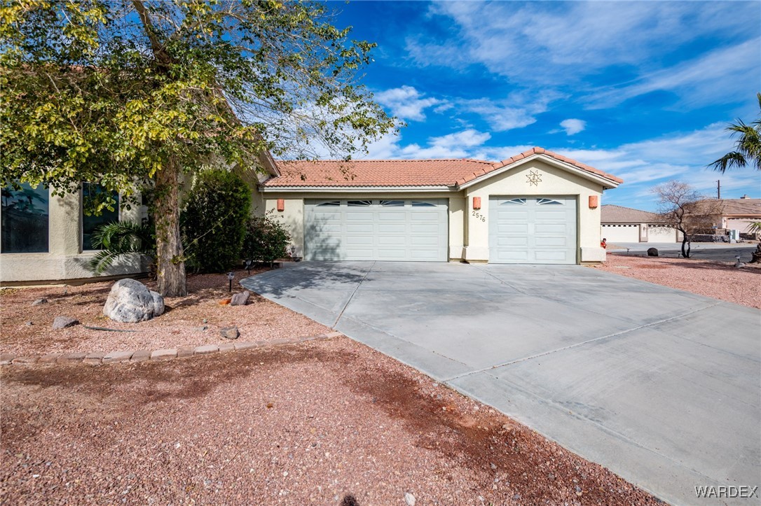 2576 Majestic Way