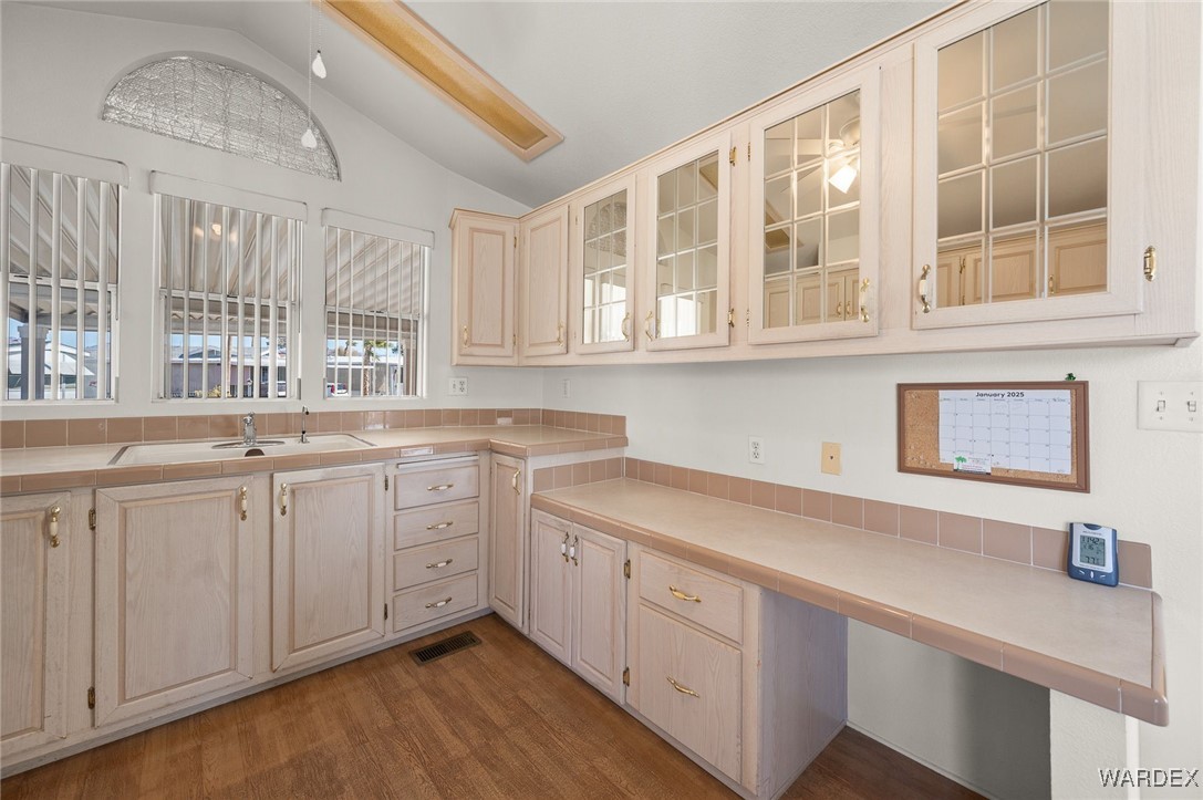 2000 Ramar Road 105