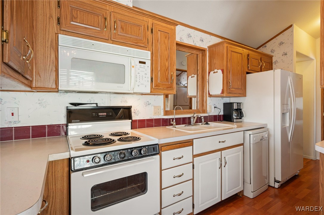 2000 Ramar Road 34