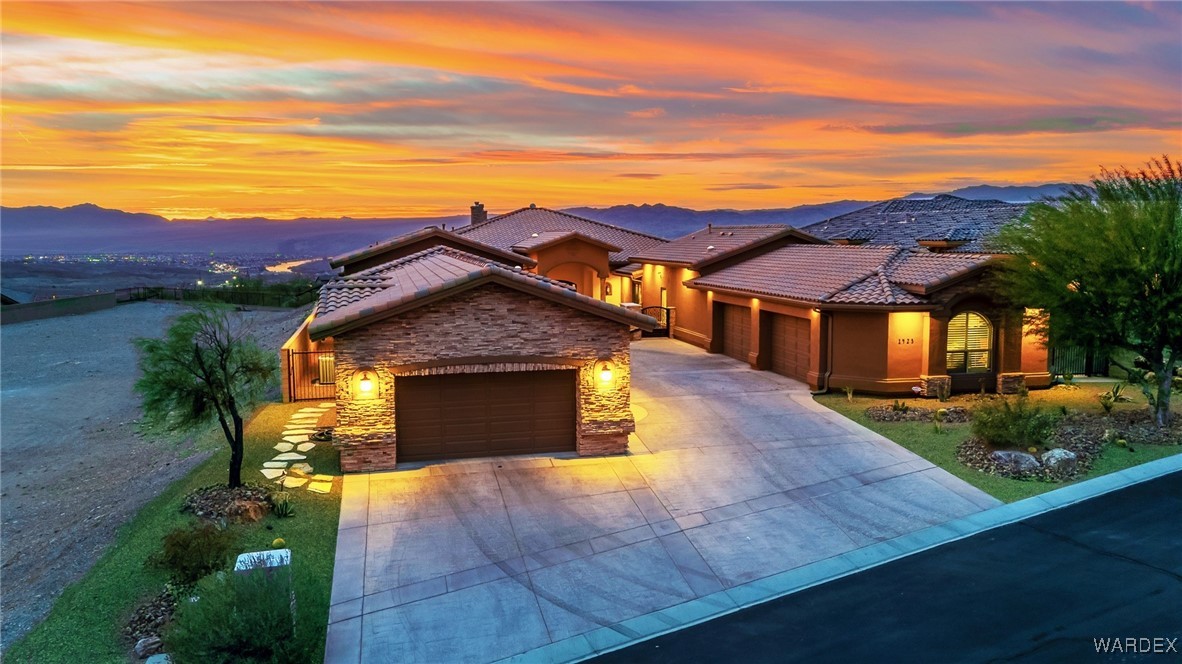 1423 Pioneer Trail