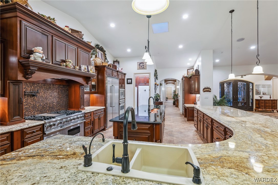 1423 Pioneer Trail